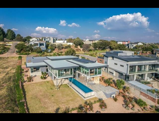 5 BEDROOM HOUSE FOR SALE IN EYE OF AFRICA